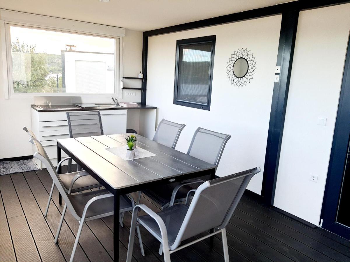 Mobile Home Tina Tisno Exterior photo